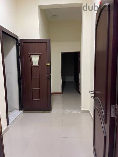 very nice 1bhk abuhamour near baladi