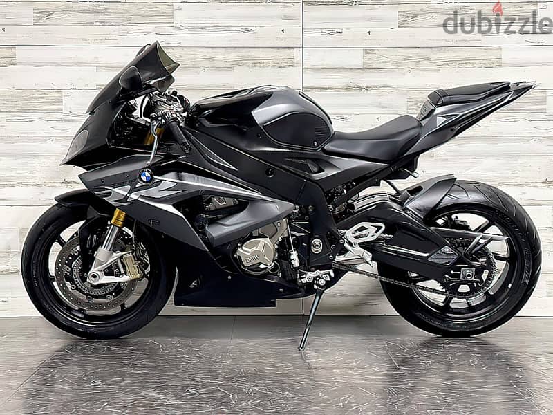 2022 BMW S1000RR  (+97466574363) 0