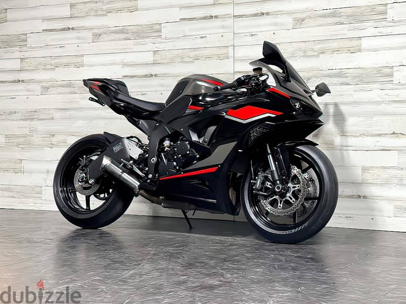 KAWASAKI NINJA ZX-6R 4