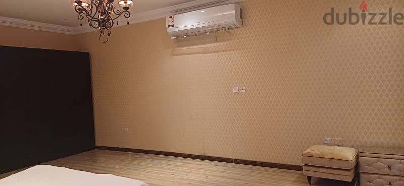 Freestanding Nice& Spacious 6 B/R+ Huge Outhouse Villa near Salwa Road 14