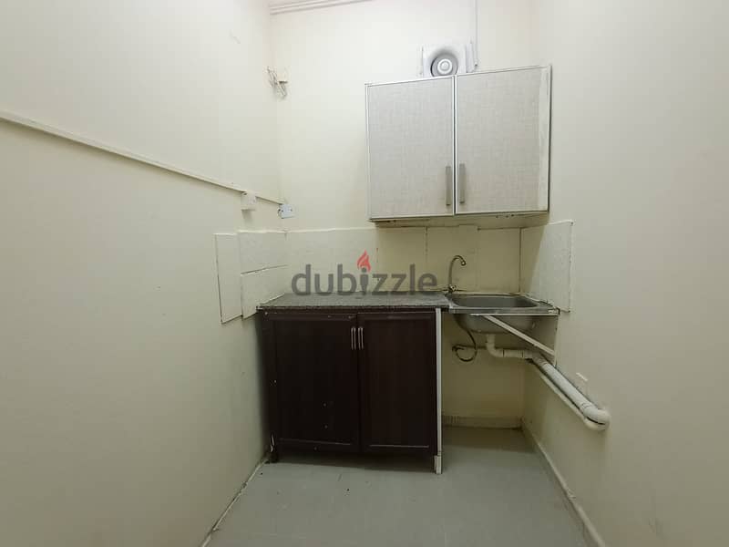 studio available ain khalid behind al jazeera petrol station 3