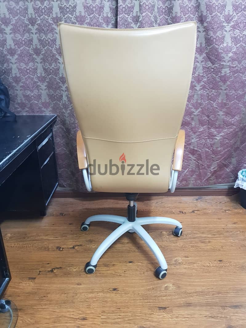 Desk Chair 4