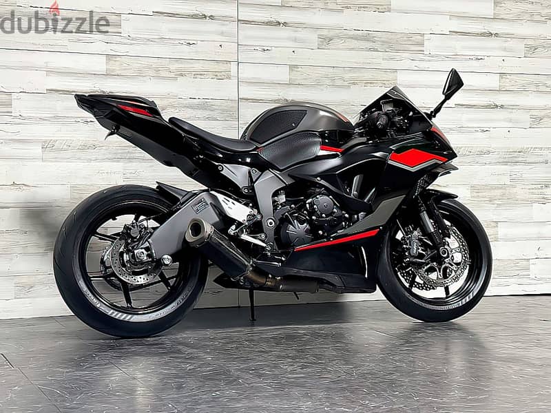 2024. KAWASAKI NINJA ZX-6R +974 66574363 1