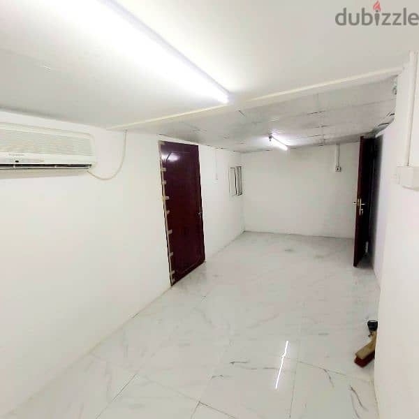 executive bachelor' studeo penthouse@al muntaza, near almeera 2