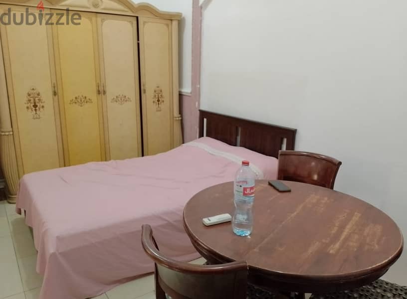 FULLY FURNISHED STUDIO FOR FAMILY OR SINGLE 0