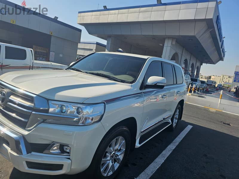 Toyota Land Cruiser 2020 4