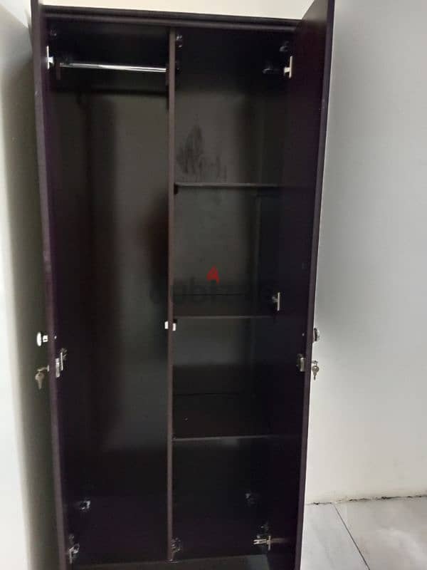 Cupboard/Wardrobe - Urgent Sale 1