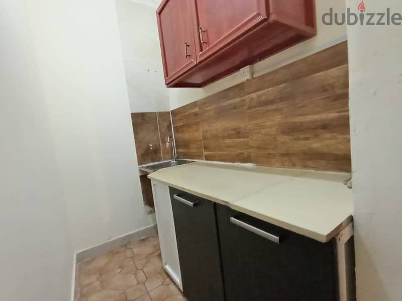 studio available old airport road oqba bin nafie metro station 4