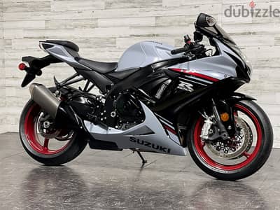 2023 Suzuki gsx-R600 (+97466574363)