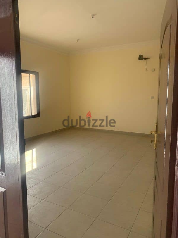 4 rent attached 2 villas in ain khalid 4