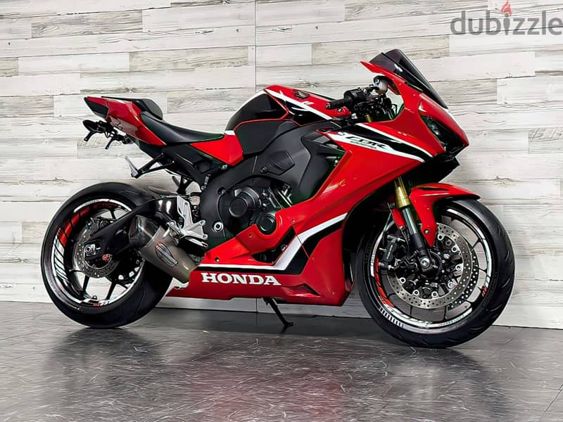 2018 Honda CBR 1000RR  (+97466574363) 1