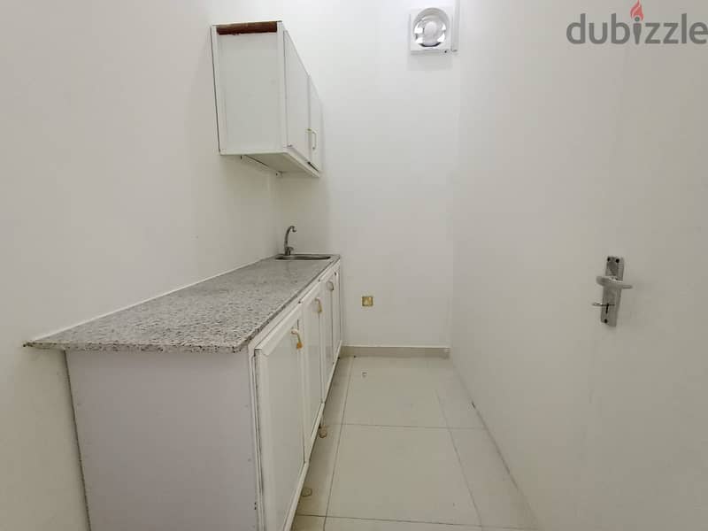 studio available nuaija near lulu 3