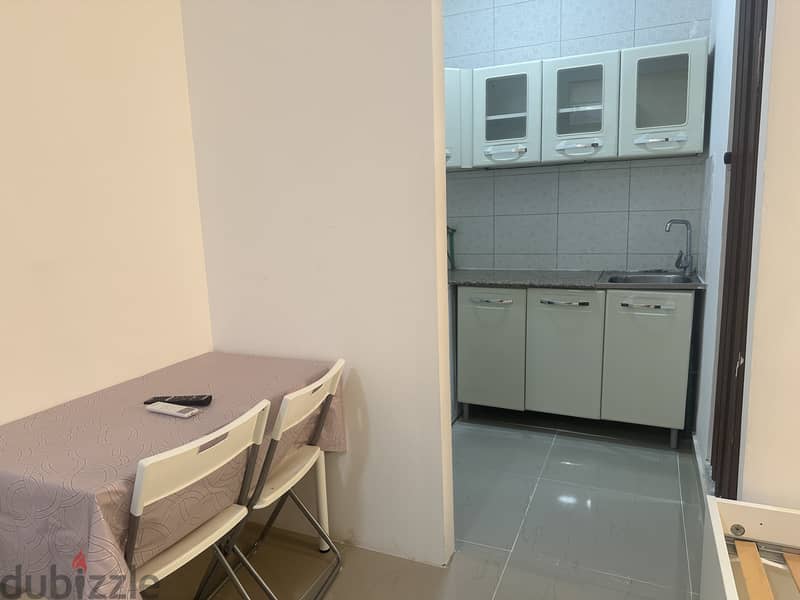 Furnished studio in algahrafa near Qatar Foundation 3