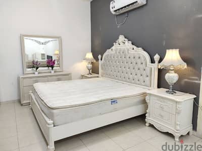 King size bed set for sale