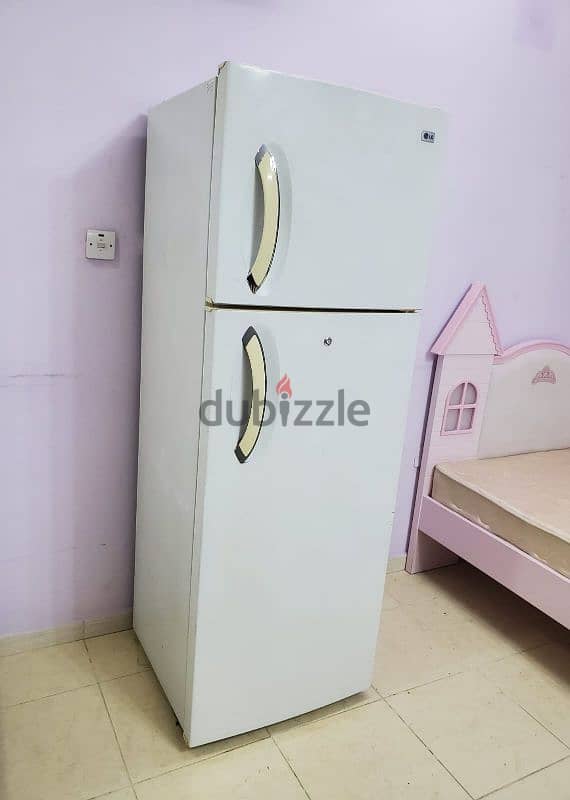 fridge for sale excilent condition 2