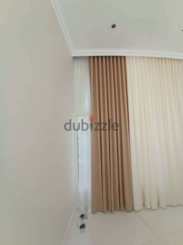 New model design curtains selling and fixing 11