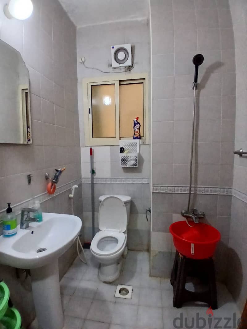 Spacious 2 BHK+2washroom with Balcony + Household items and Furnitures 14