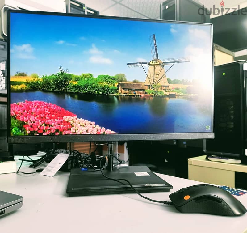 Lenovo ThinkCentre Neo All-in-One PC 2