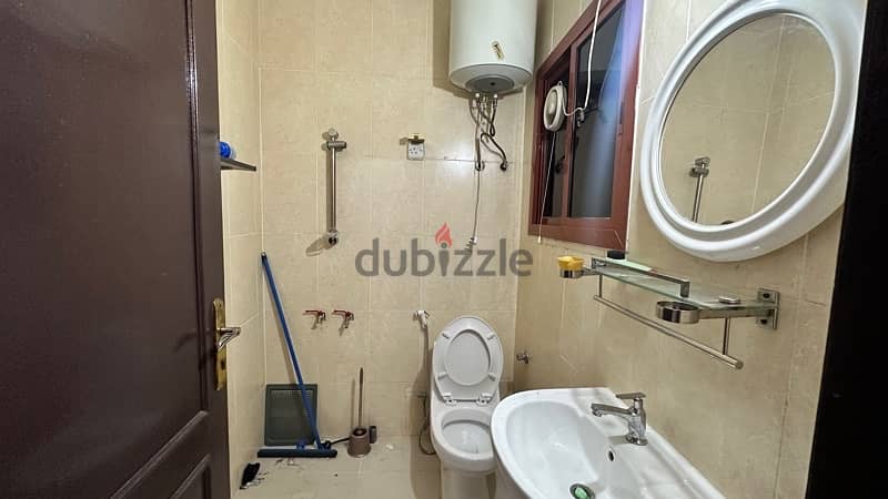 NO COMMISSION | 2 BHK UF IN MUGLINA 3