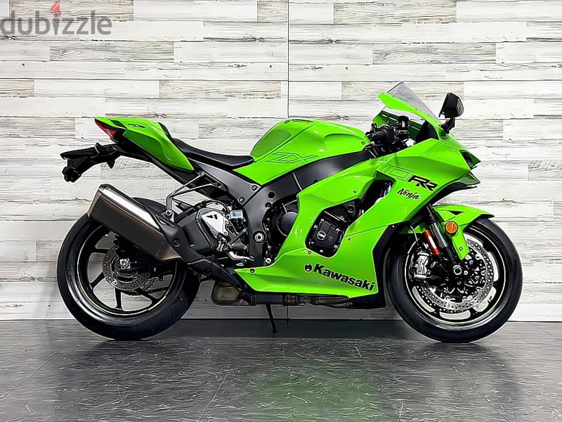 2024 Kawasaki Ninja ZX-10 RR  ( +971 52 300 8603) 5