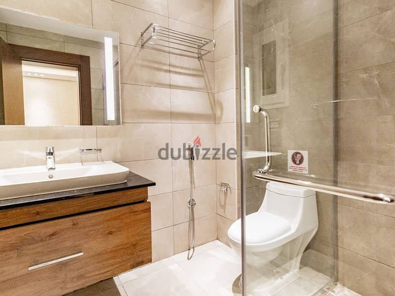 Premium location! Luxury 1BDR Hotel apartment 1