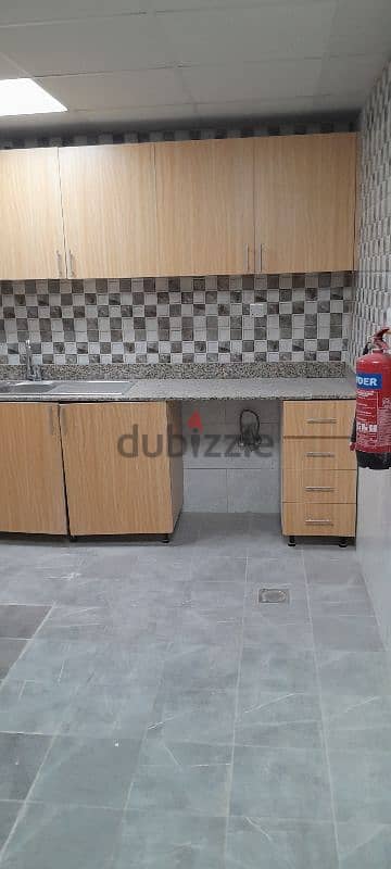 2bhk  big family apartment good cleen near naseem Medical wakara 8