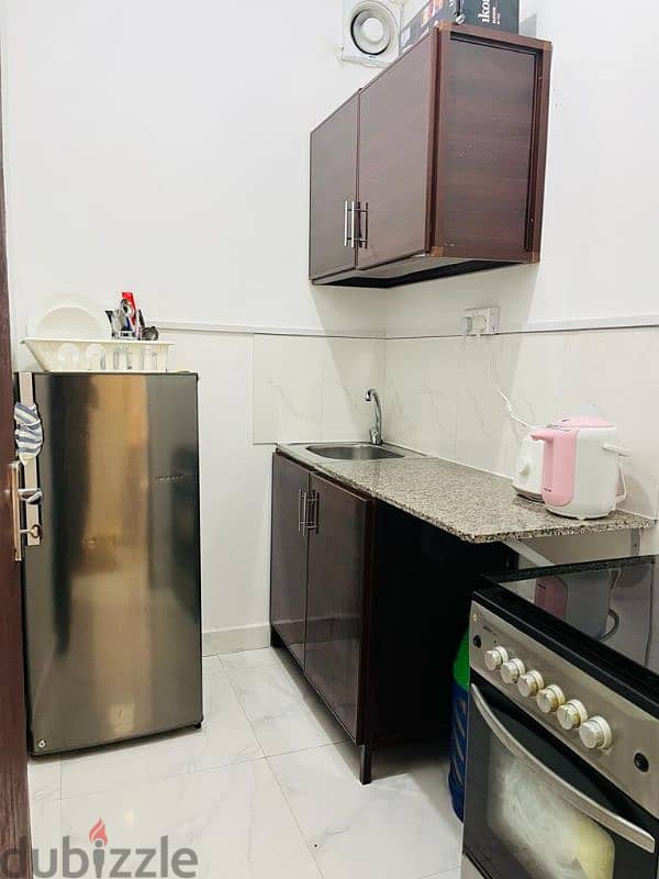 Duhail 1bhk available near almeera. 71676366 2