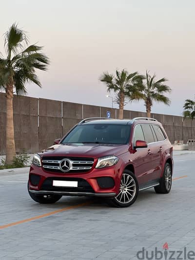 GLS 500 Mercedes-Benz – Mint Condition, Luxury Meets Power!