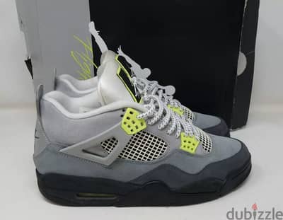 WhatsApp + 31687040507 Size 10 - Jordan 4 Retro SE Mid Neon 95