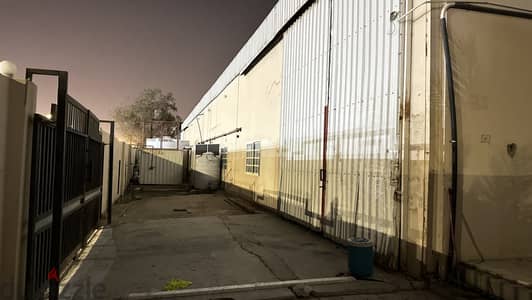 400 Store For Rent - Old Industrial area