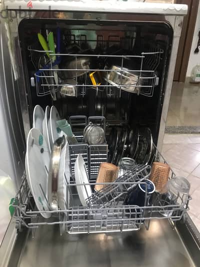 Dishwasher in good condition