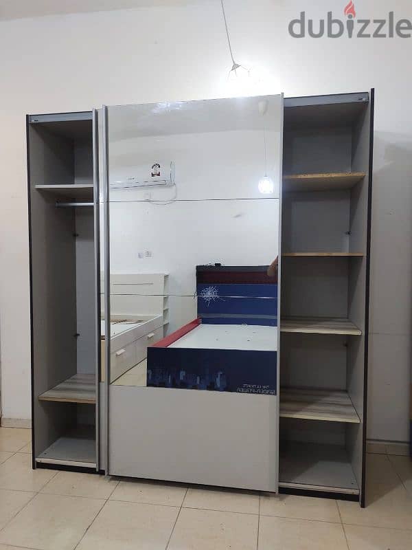 sliding Door Cabinet For Sale contuct 30408484 2