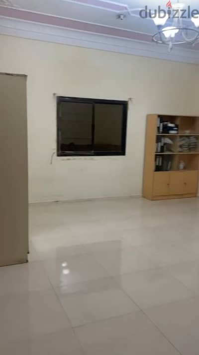 family room for rent in Al wakhra