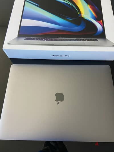 APPLE MacBook Pro 13.3" (2020) - M1, 256 GB SSD