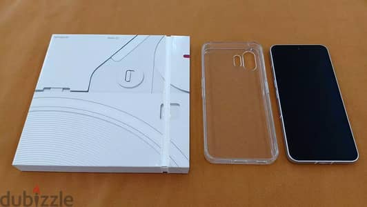 Nothing Phone 2 256GB White  + Accessories