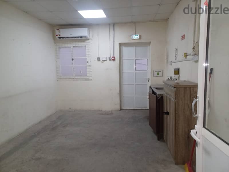 2000 Land & 800 Store for Rent - Al khor 4