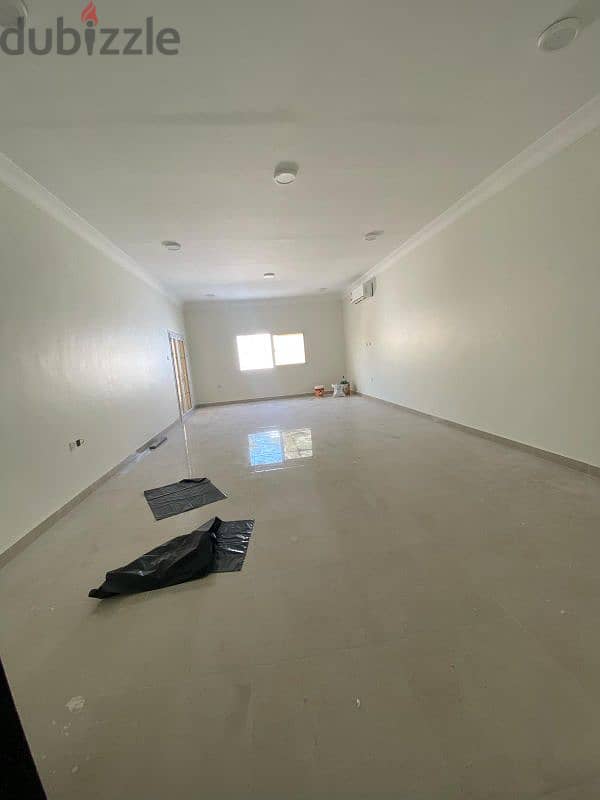 4 rent two standalone villa in Abu hamour 2