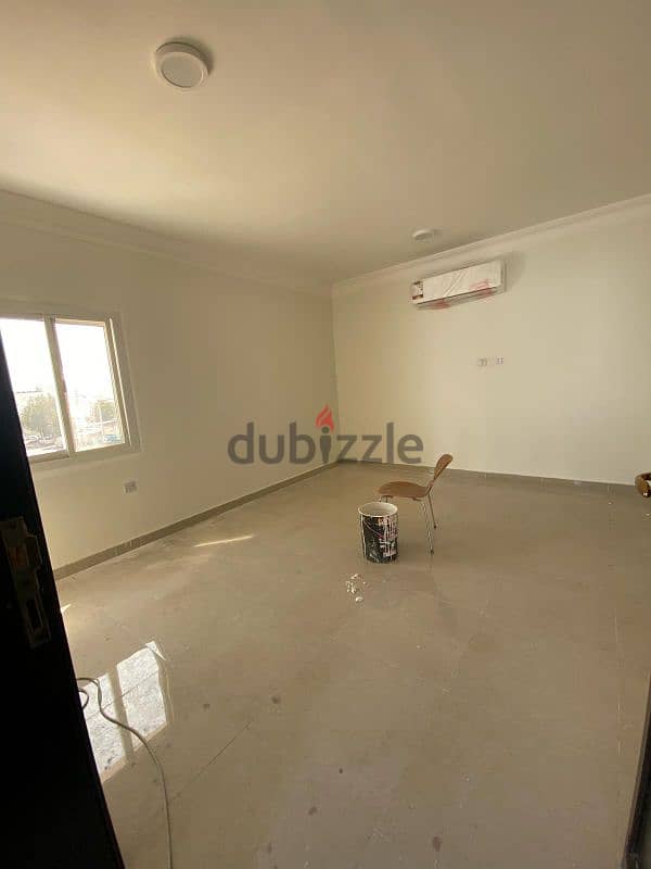 4 rent two standalone villa in Abu hamour 6