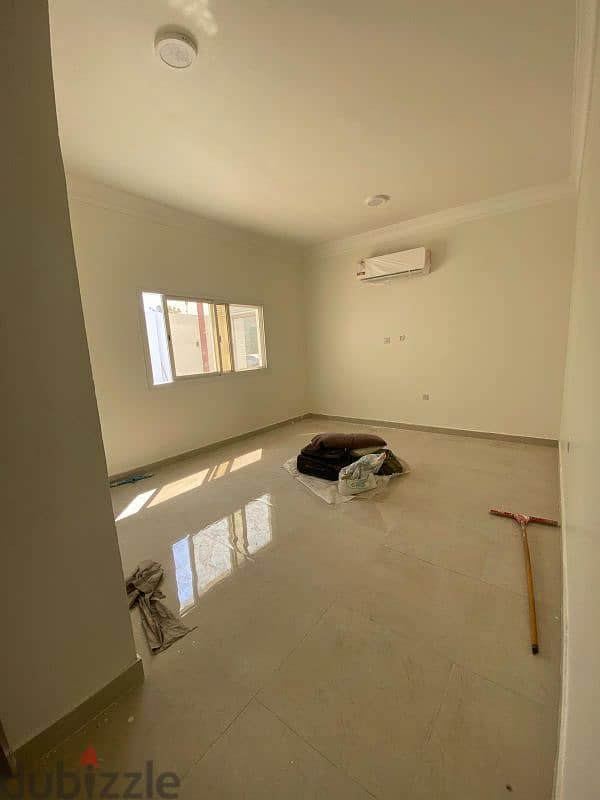 4 rent two standalone villa in Abu hamour 17