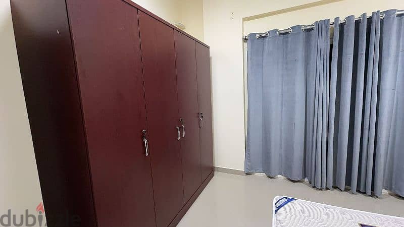 male Bachelor's Room Available 2