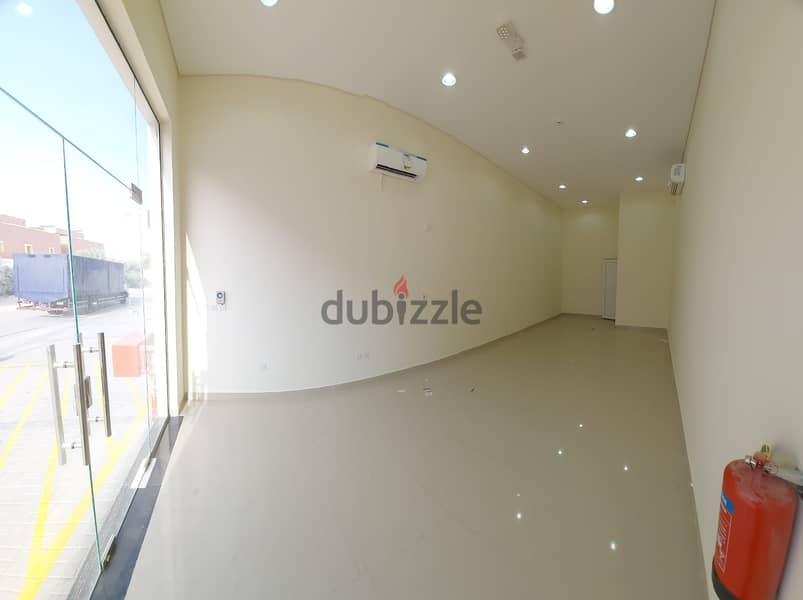 shops in Duhail for rent 2