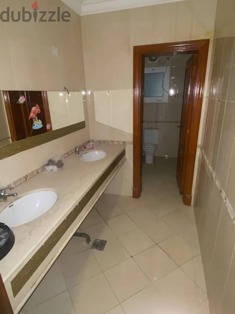 Unfurnished 1BHK Apartment for Rent In Al Thumama 3