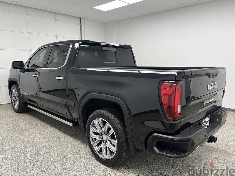 GMC Sierra 2024 1500 Denali Crew Cab 4WD 3