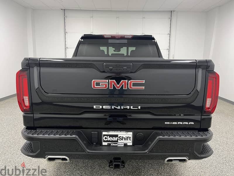 GMC Sierra 2024 1500 Denali Crew Cab 4WD 4