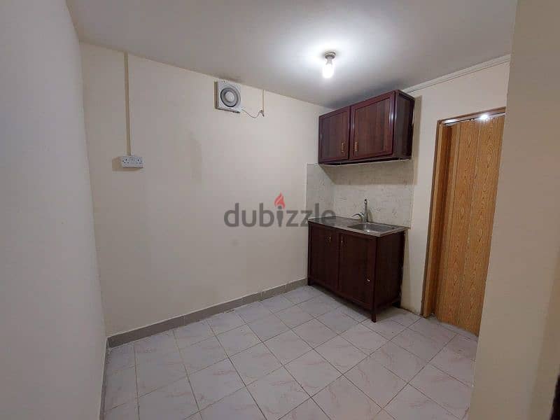 1 BHK Flat Apartment FOR rent / Al Duhail area 7