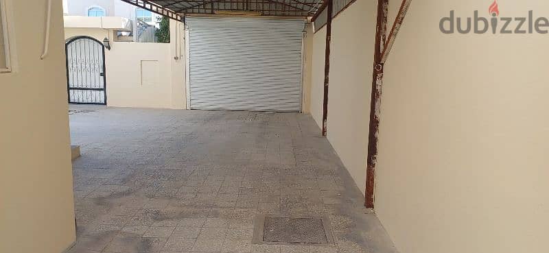 COMMERCIAL VILLA: Spacious 6 B/R in Newsalata( QR 15000) 1