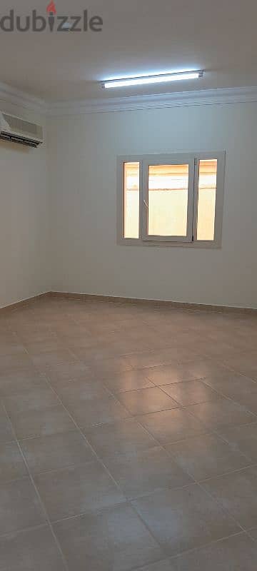 3bhk family apartment near naseem Medical wakara 7