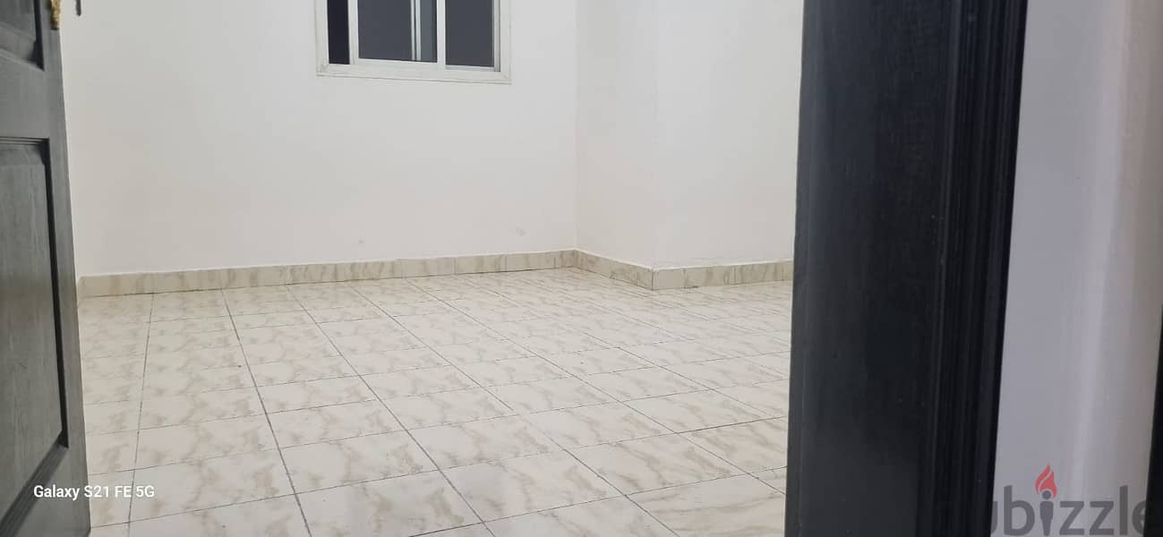 studio flat for rent 2150 QR, Abu hamour/ old vegetable market. 1