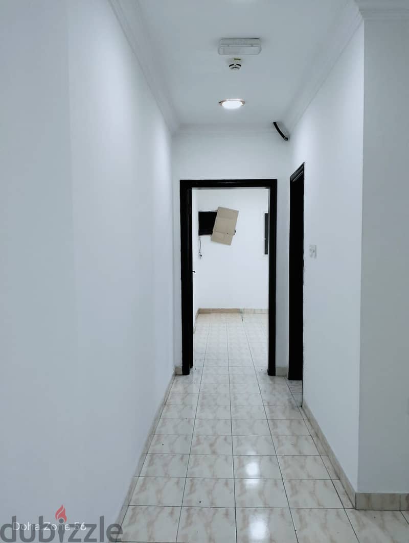 studio flat for rent 2150 QR, Abu hamour/ old vegetable market. 3