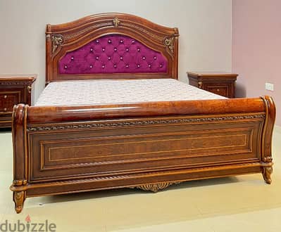 Royal Bed (FREE 2 Side table)